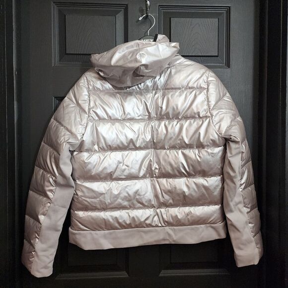 zuda Quilted Silver Pearlized Puffer Jacket with Hood - Picture 14 of 16